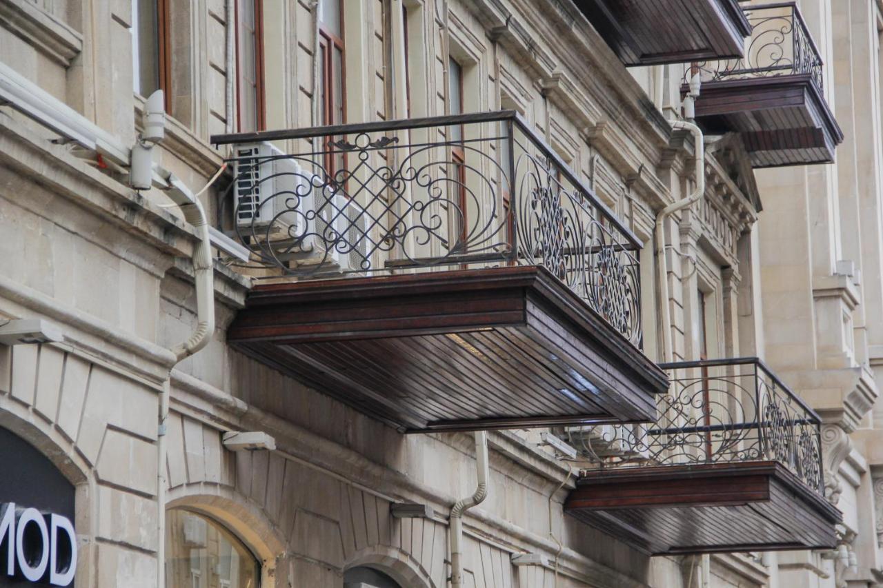 Solo Hotel On Nizami Street บากู ภายนอก รูปภาพ